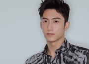 开云体育官网-圣城烽火映紫金，乔治关键战不手软，一剑封喉定乾坤