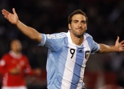 开云体育官方网站-当特兰加雄狮封锁圣西罗，萨卡在巴林赛道的跨界统治