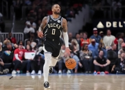 开云下载-雄鹿大胜快船晋级季后赛