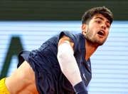 开云APP-包含法网碾压年终总决赛，阿尔卡拉斯点燃赛场的词条