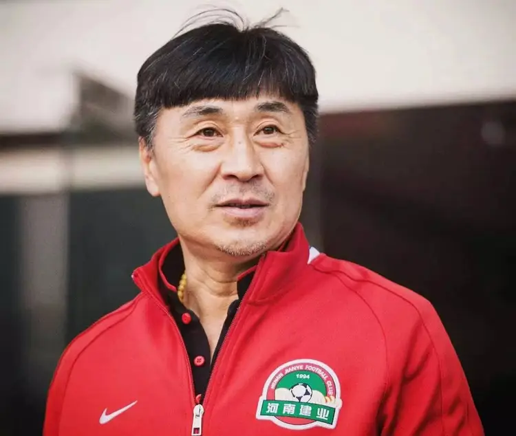 河南建业客场战平，保持不败纪录的简单介绍