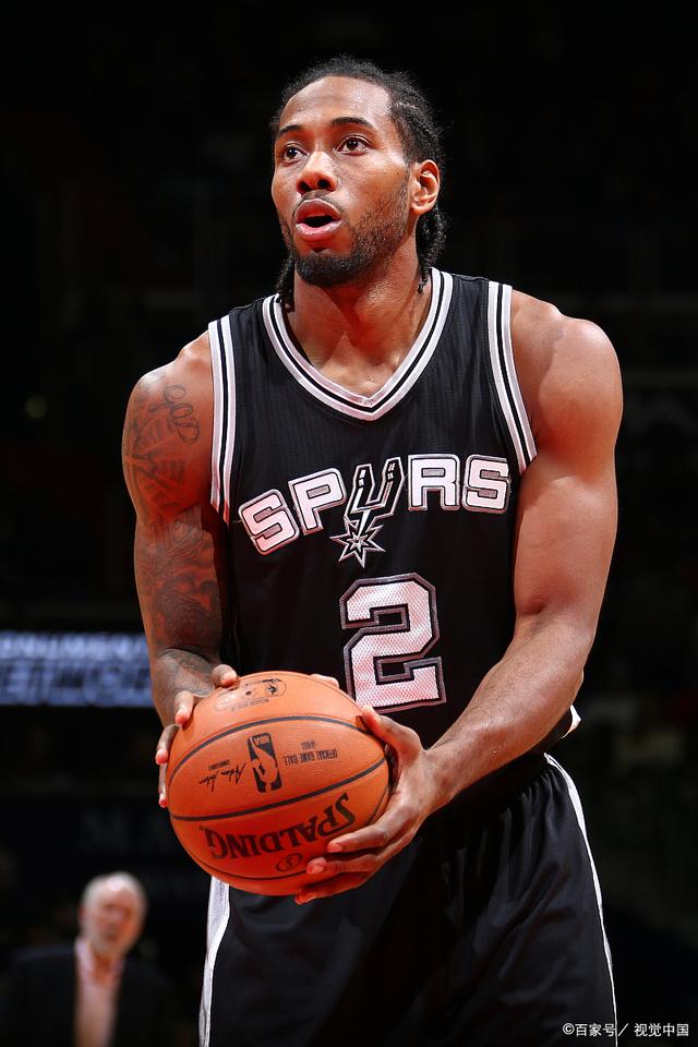 猛龙击败马刺，伦纳德狂砍40分