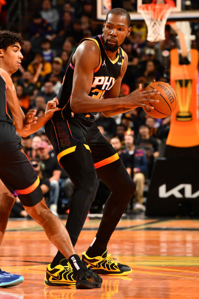 太阳鏖战掘金,浓眉哥点燃赛场 太阳鏖战掘金,浓眉哥点燃赛场