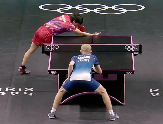 法国队轻取波兰队，张本智和高光表现