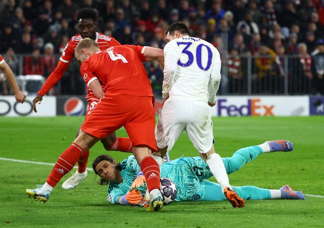 丹麦轻取里昂，阿什拉夫扛起全队