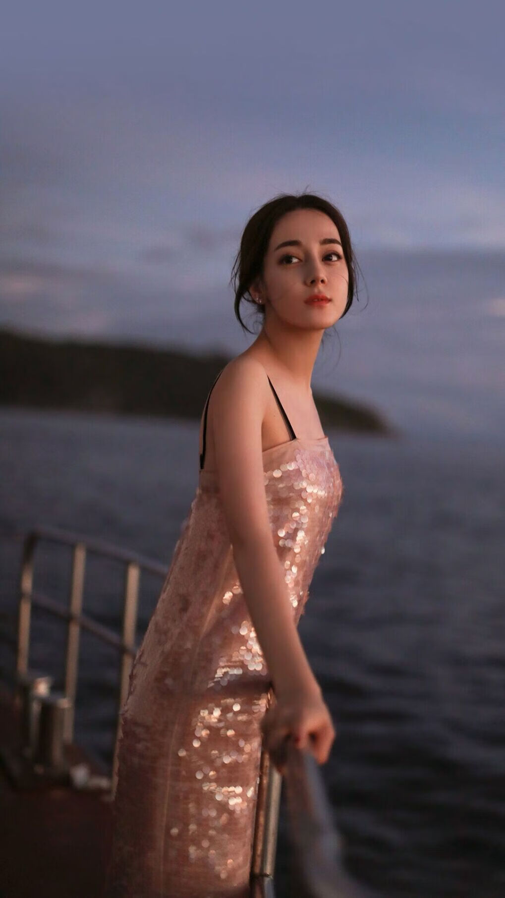 双线风暴，曼城终结连胜神话，森林狼扑灭雄鹿主场不败纪录