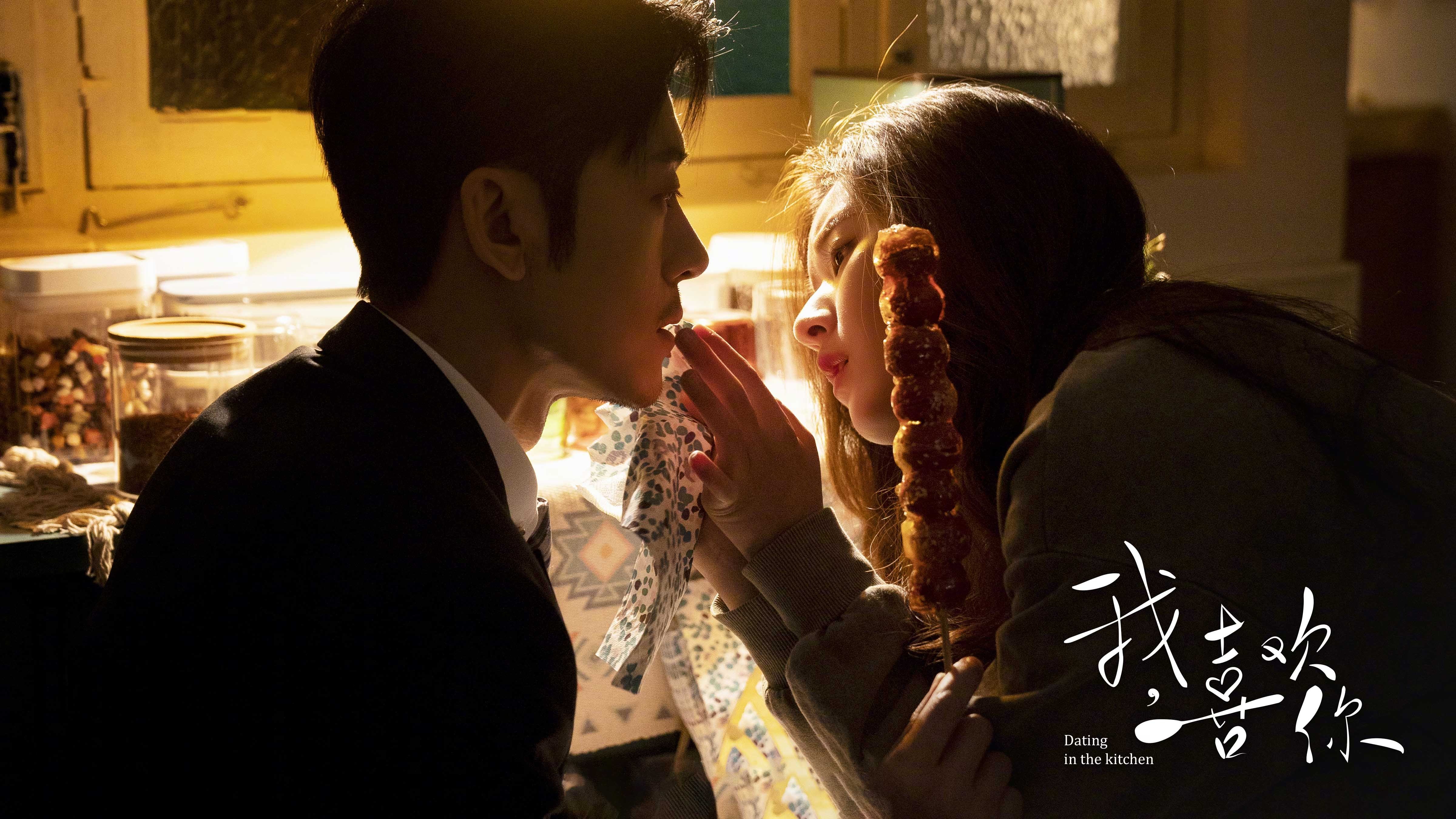 库里教科书级表现闪耀全场,尼克斯稳扎稳打击败辽宁队