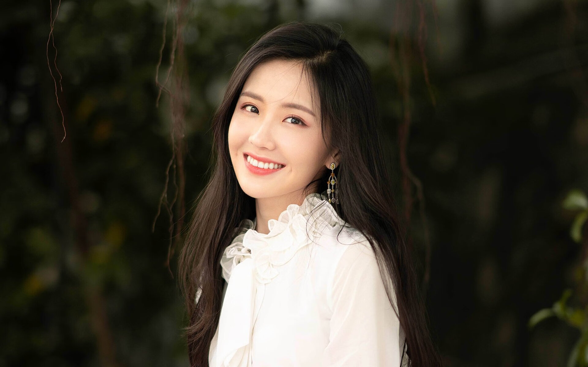 当特兰加雄狮封锁圣西罗,萨卡在巴林赛道的跨界统治