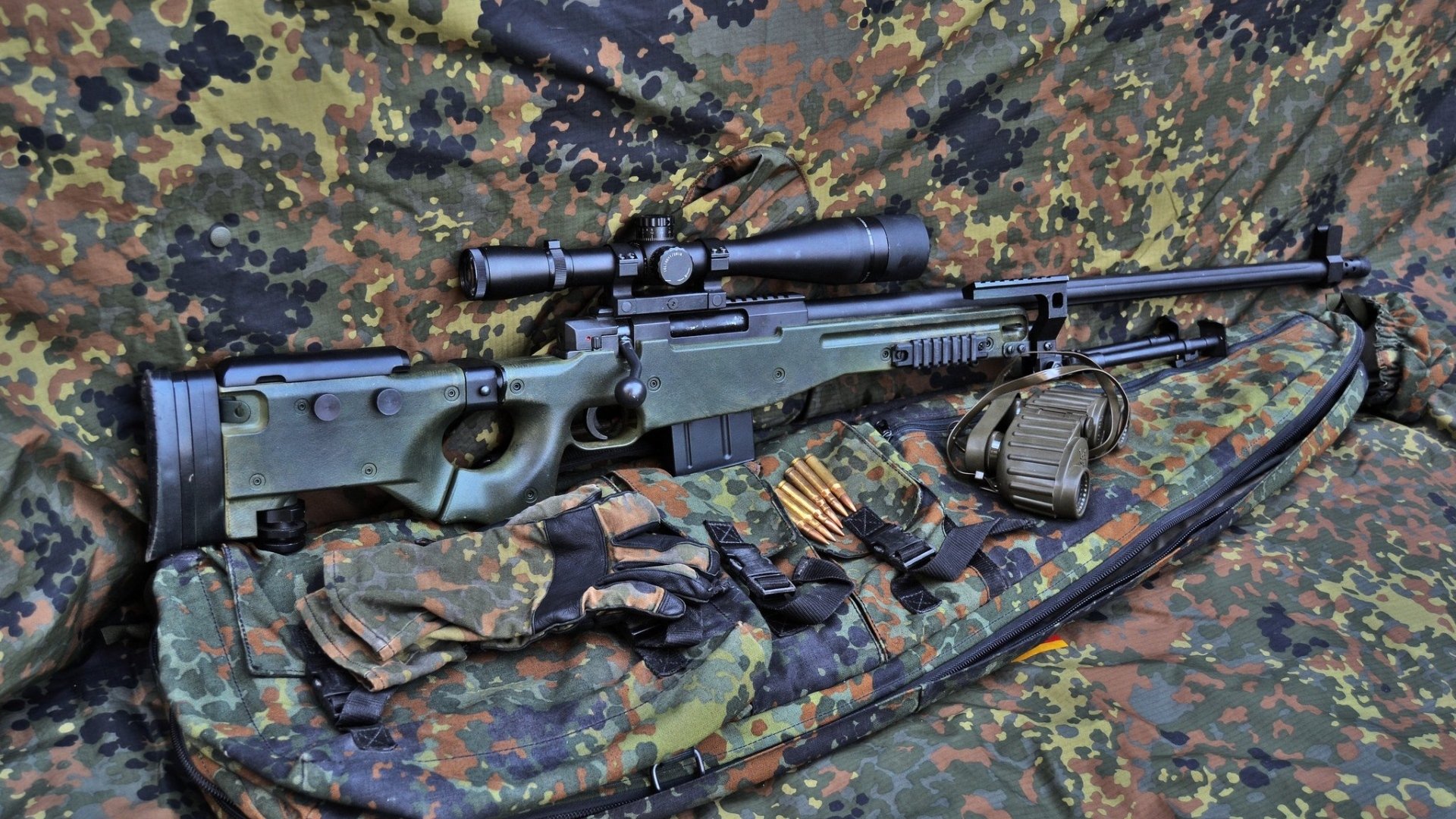 足球向左,赛车向右,当蓝黑军团与贝林厄姆在巅峰交汇