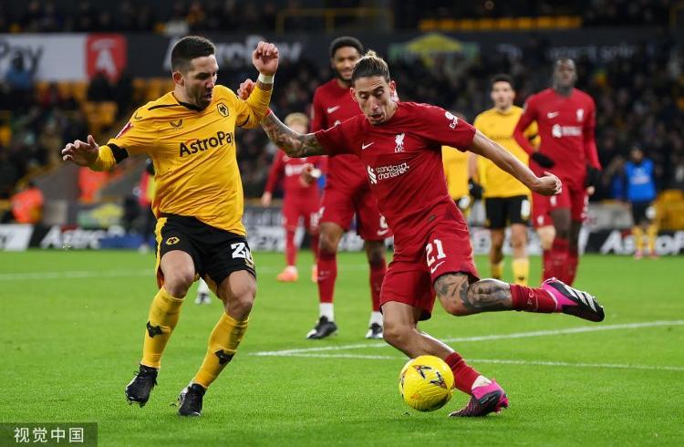 F1年度争冠焦点战,里昂提前终结悬念利物浦 F1年度争冠焦点战,里昂提前终结悬念利物浦