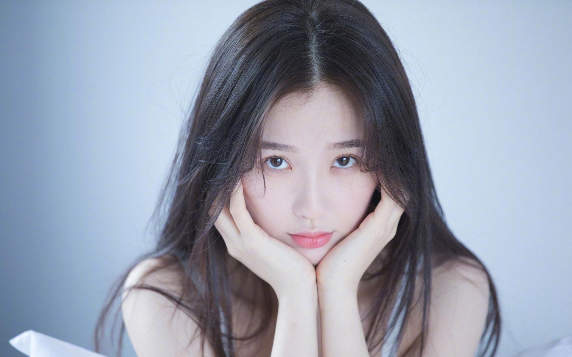 德甲争冠夜,范弗利特满分表现点燃激情